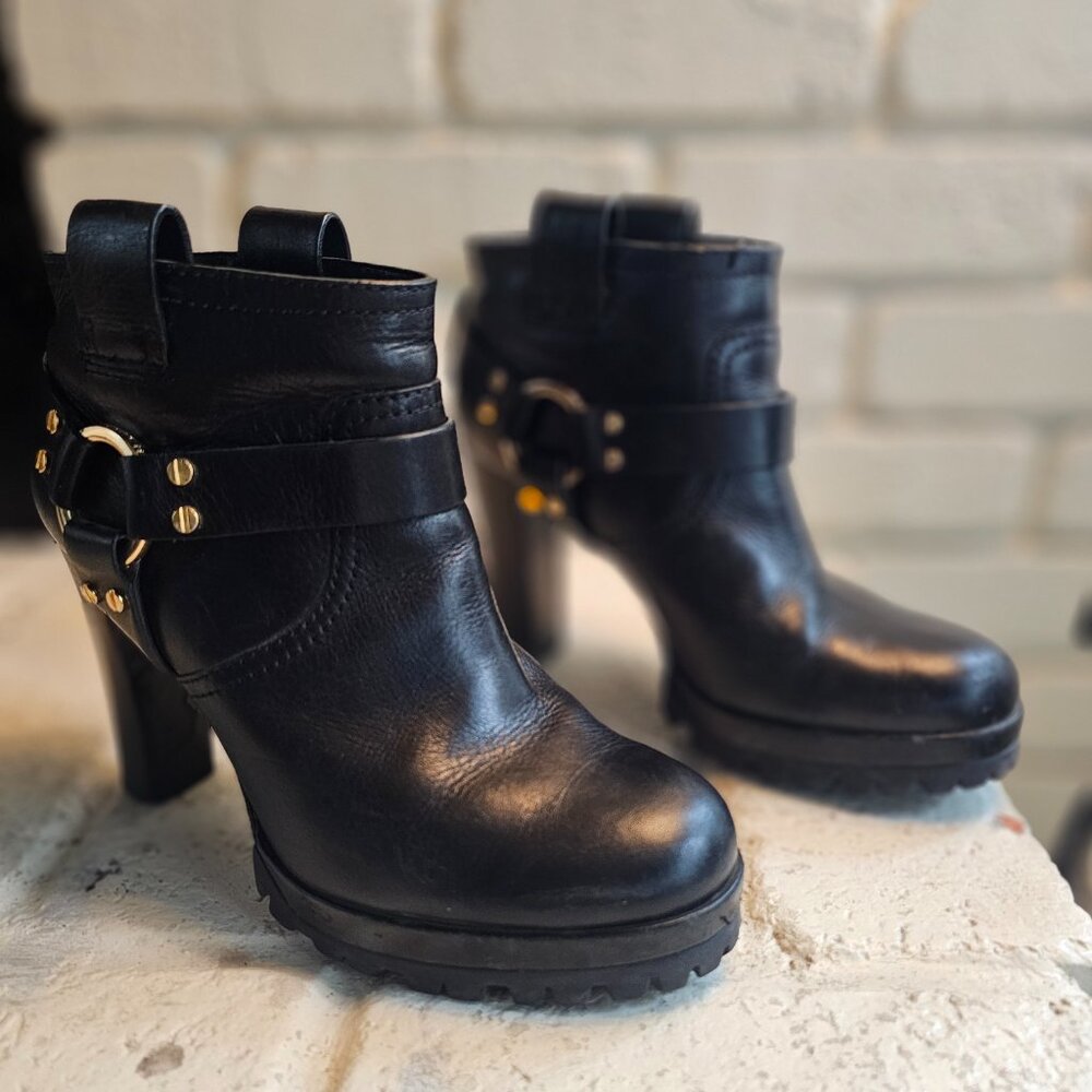 Tory Burch Rina Booties - Picture 5 of 8